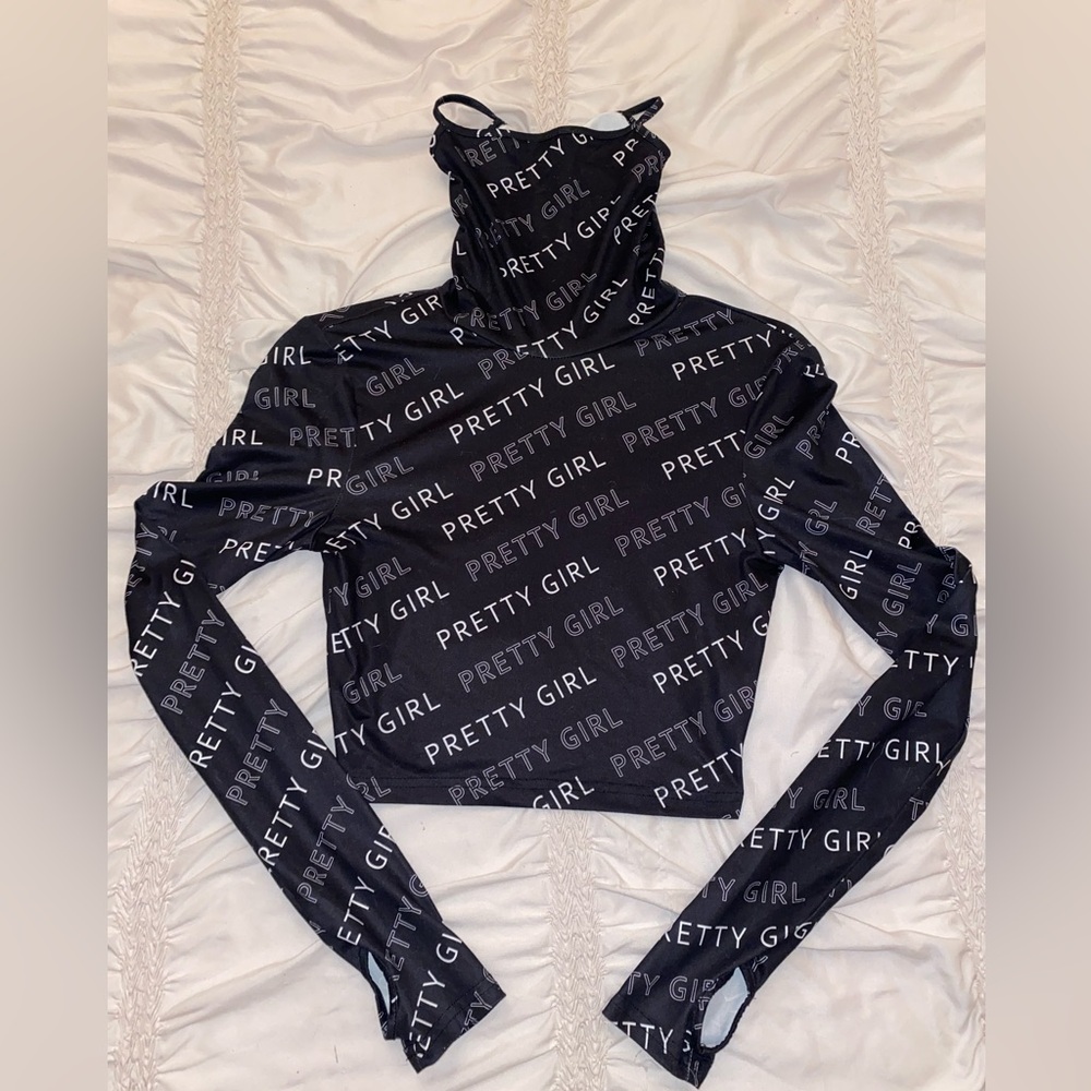 Trendy “Pretty Girl” Crop Top with Built-in Face Mask and Thumbholes - Small 🖤